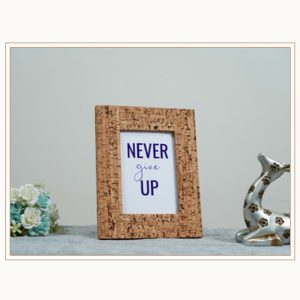 CORK LINEA PHOTO FRAME (20 X 18 CMS)