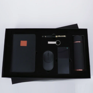 Tech Pro with Mouse & Powerbank Gift Set